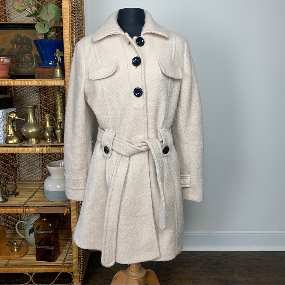 Kenneth Cole Belted Coat cream size 14